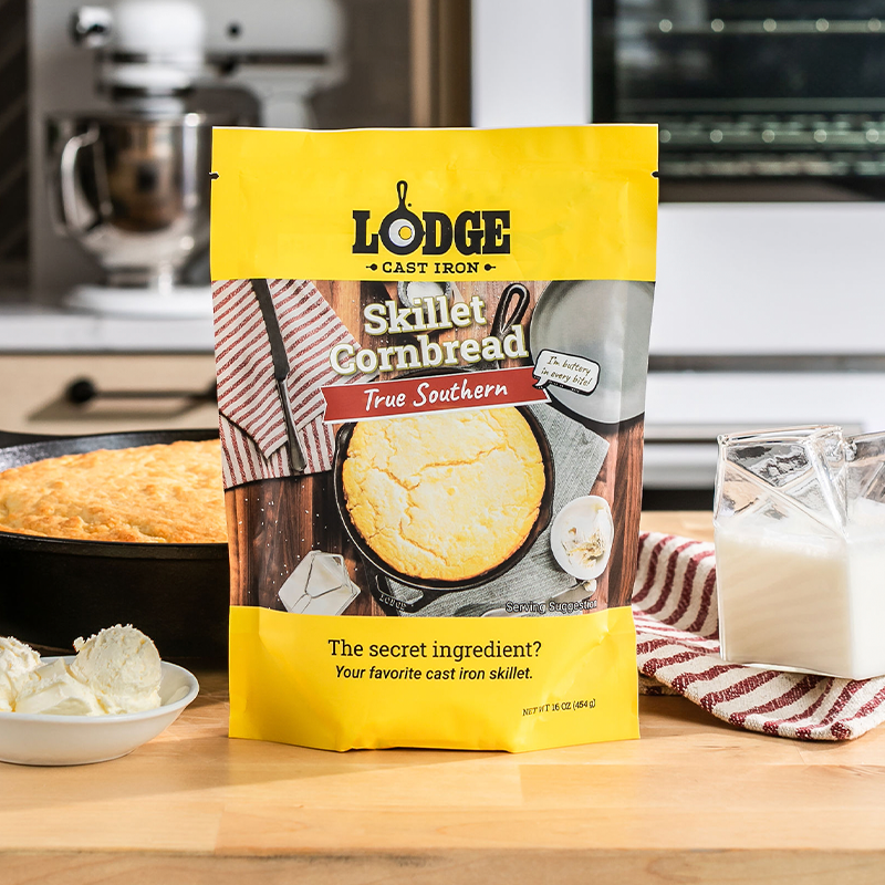 Lodge® and Fresh Beginnings® Cookie Mix and Skillet Set