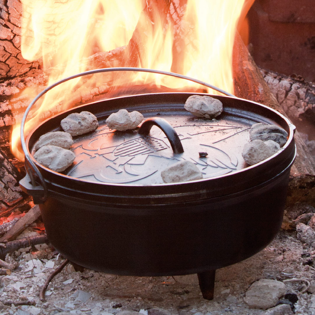 Lodge Camp DUTCH OVEN #12 Cast Iron Lid Only